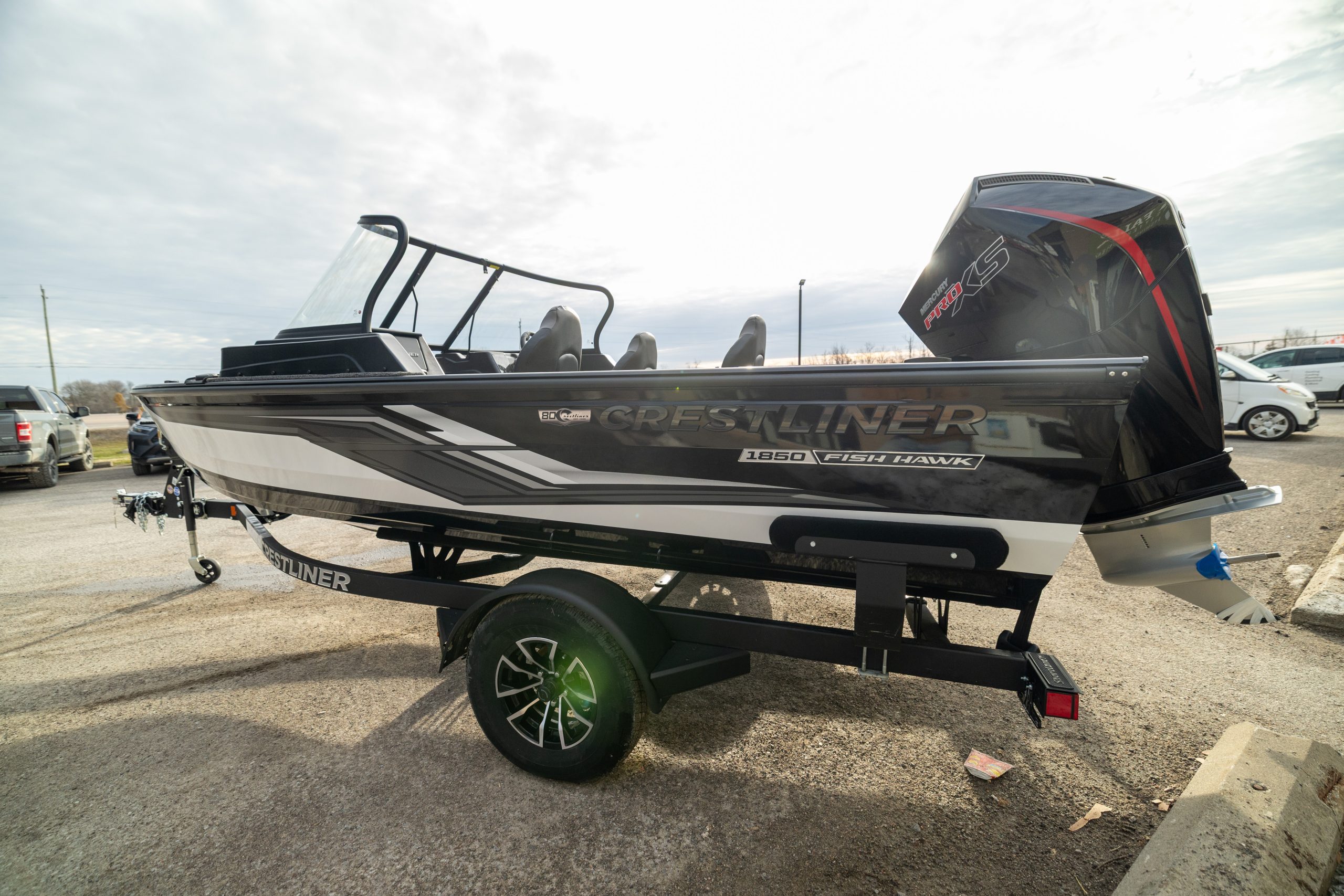 2026 Crestliner 1850 Fish Hawk